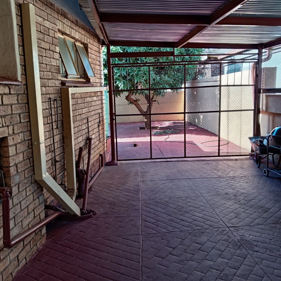 3 Bedroom Property for Sale in Lebowakgomo Zone A Limpopo