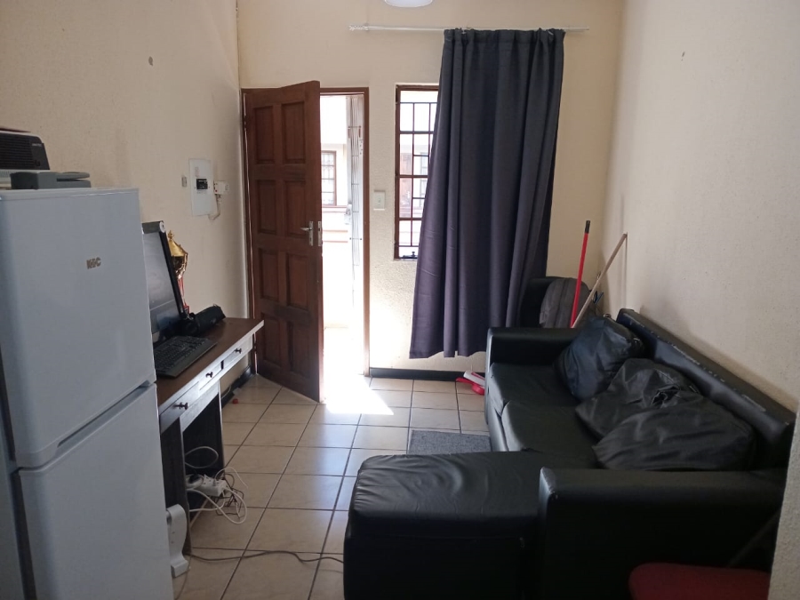 2 Bedroom Property for Sale in Polokwane Central Limpopo