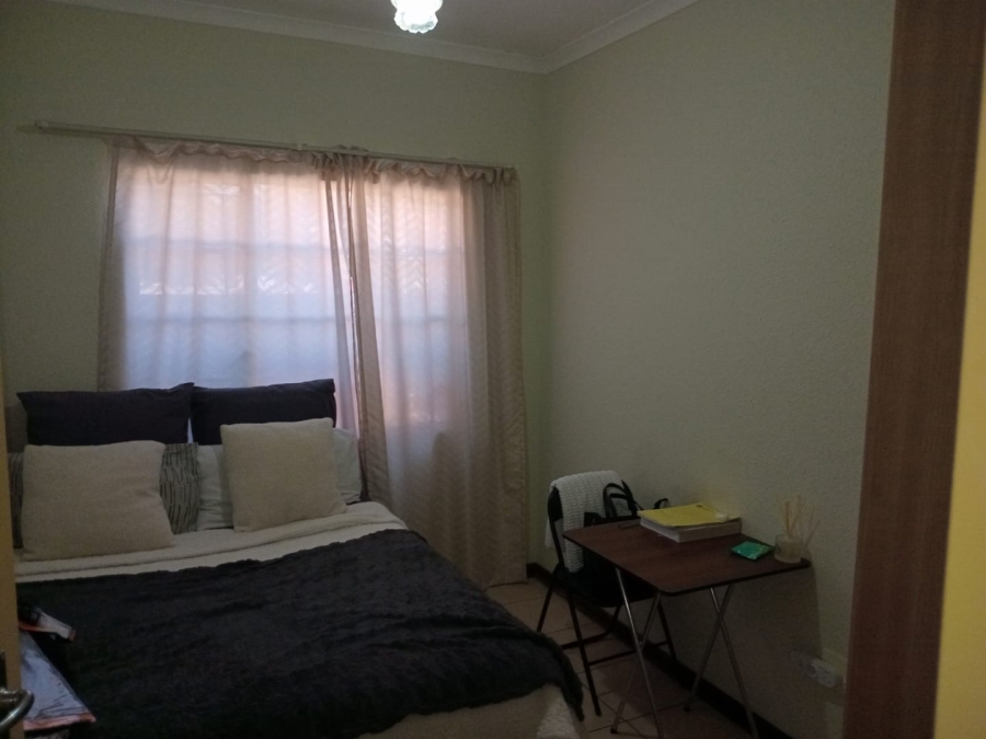 2 Bedroom Property for Sale in Polokwane Central Limpopo