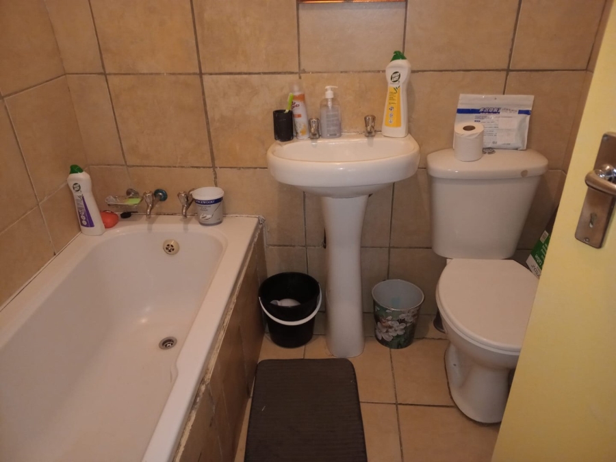 2 Bedroom Property for Sale in Polokwane Central Limpopo