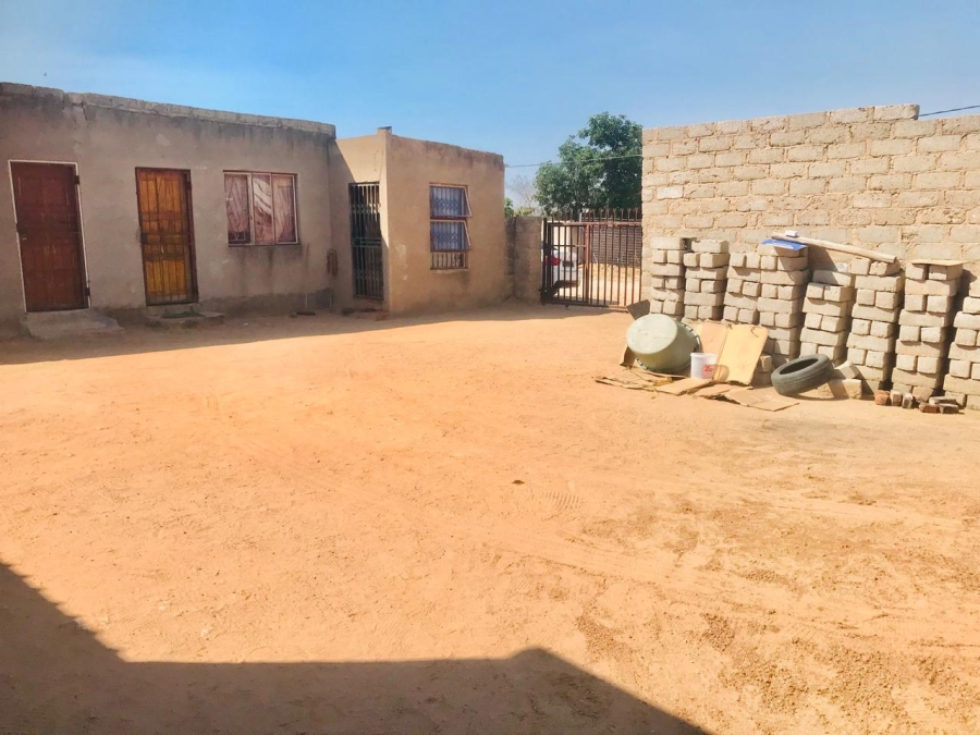 9 Bedroom Property for Sale in Polokwane Ext 75 Limpopo