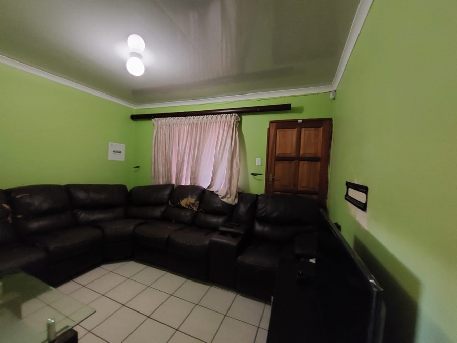 2 Bedroom Property for Sale in Rethabile Gardens Limpopo