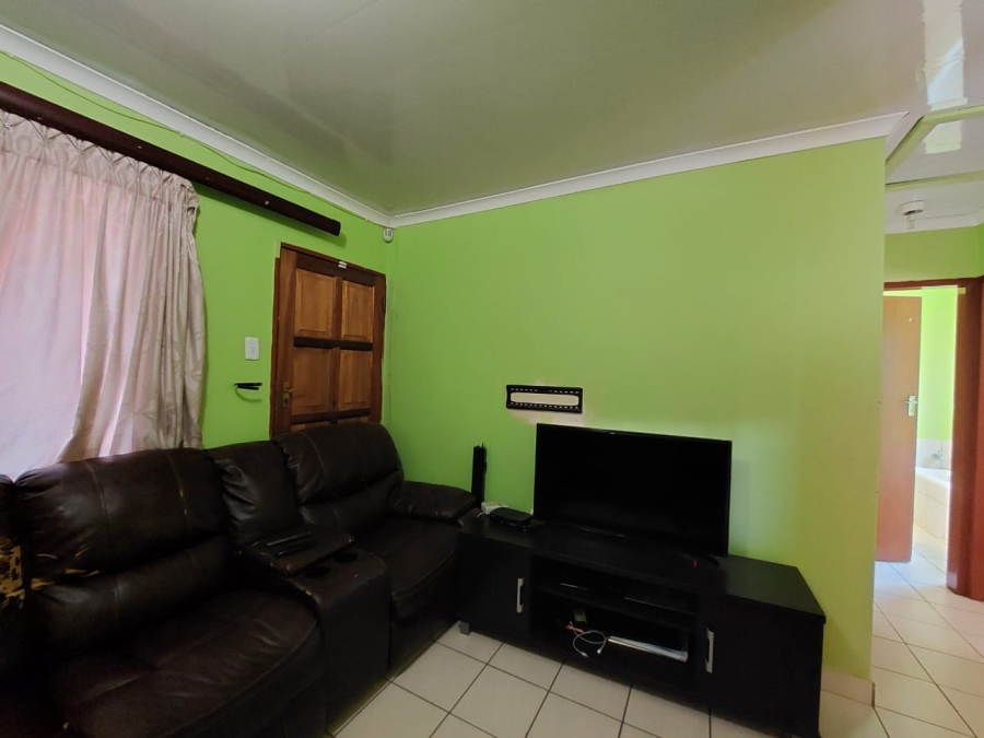 2 Bedroom Property for Sale in Rethabile Gardens Limpopo