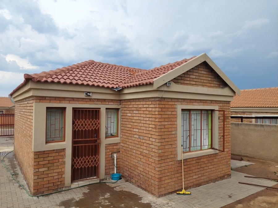 2 Bedroom Property for Sale in Rethabile Gardens Limpopo