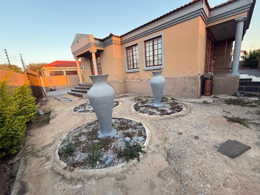 3 Bedroom Property for Sale in Serala View Limpopo