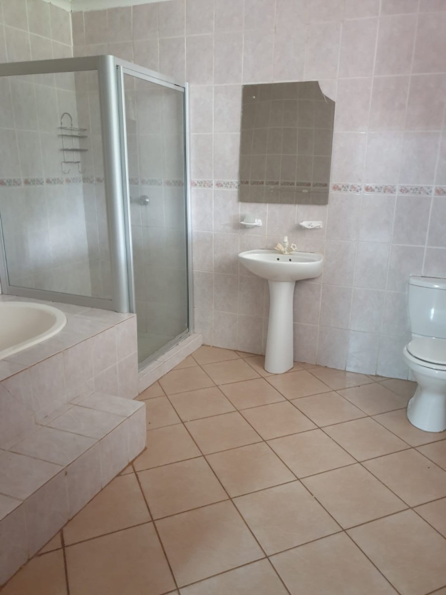 3 Bedroom Property for Sale in Modimolle Limpopo