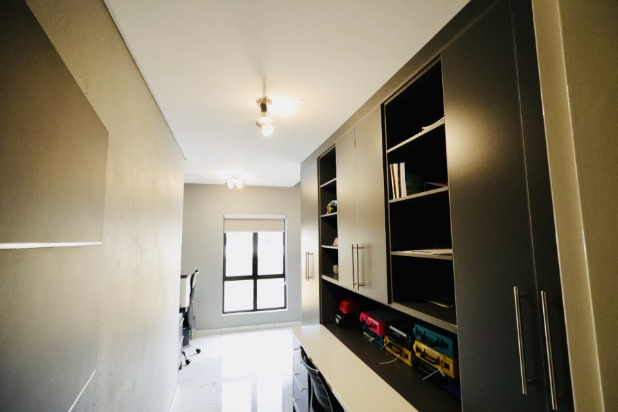 5 Bedroom Property for Sale in The Aloes Lifestyle Estate Limpopo