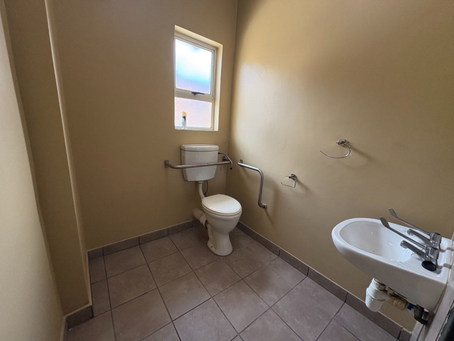 To Let commercial Property for Rent in Magna Via Industrial Limpopo
