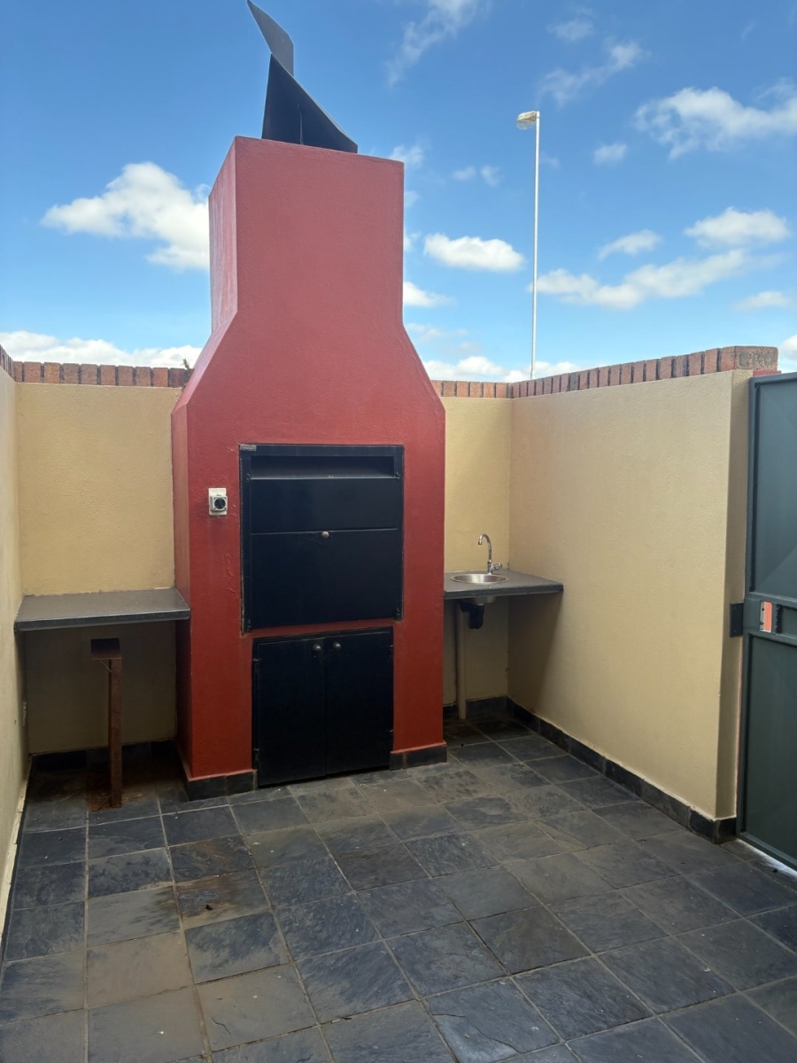 To Let commercial Property for Rent in Magna Via Industrial Limpopo