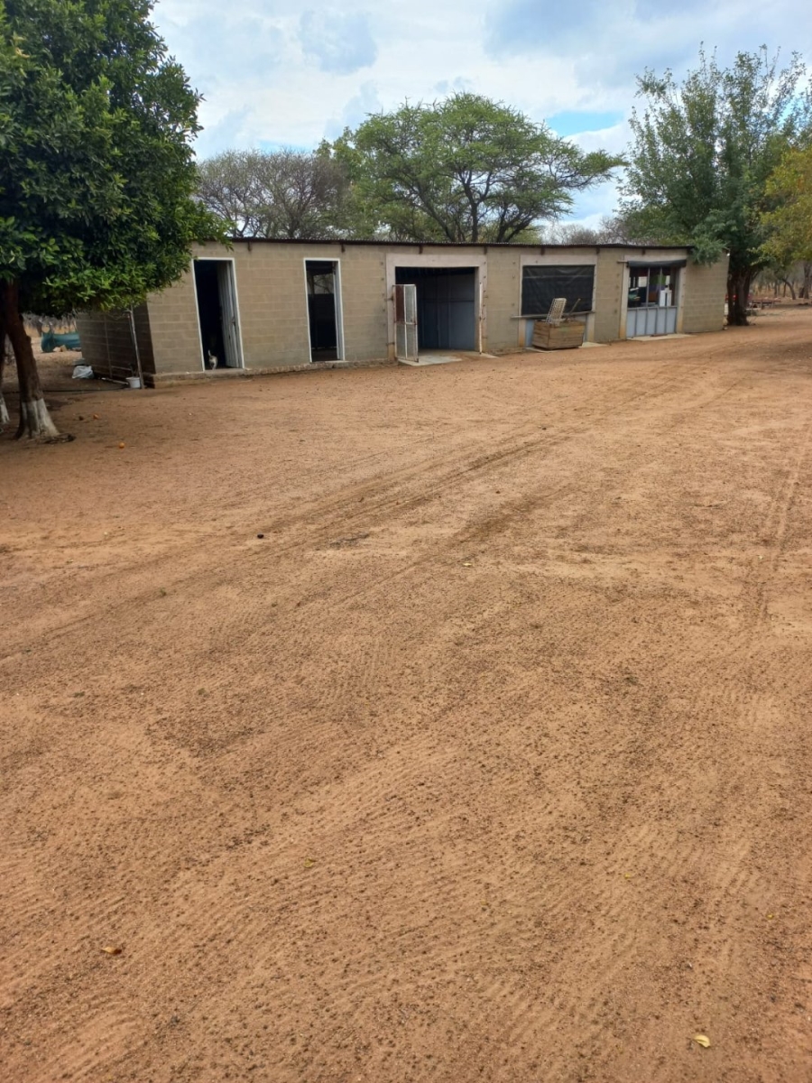 6 Bedroom Property for Sale in Kromdraai Limpopo