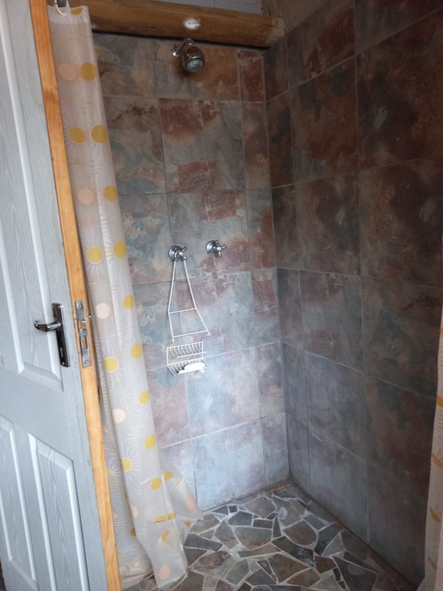 6 Bedroom Property for Sale in Kromdraai Limpopo