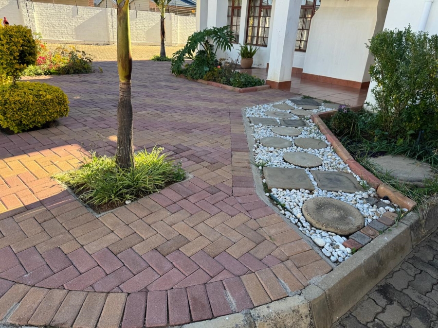 2 Bedroom Property for Sale in Bendor Limpopo
