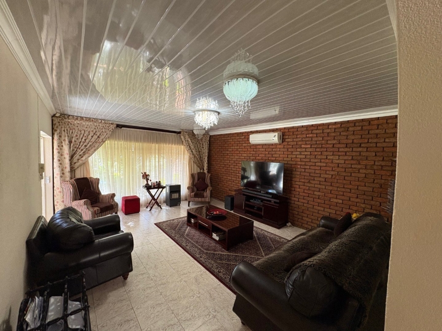 To Let 3 Bedroom Property for Rent in Bendor Limpopo