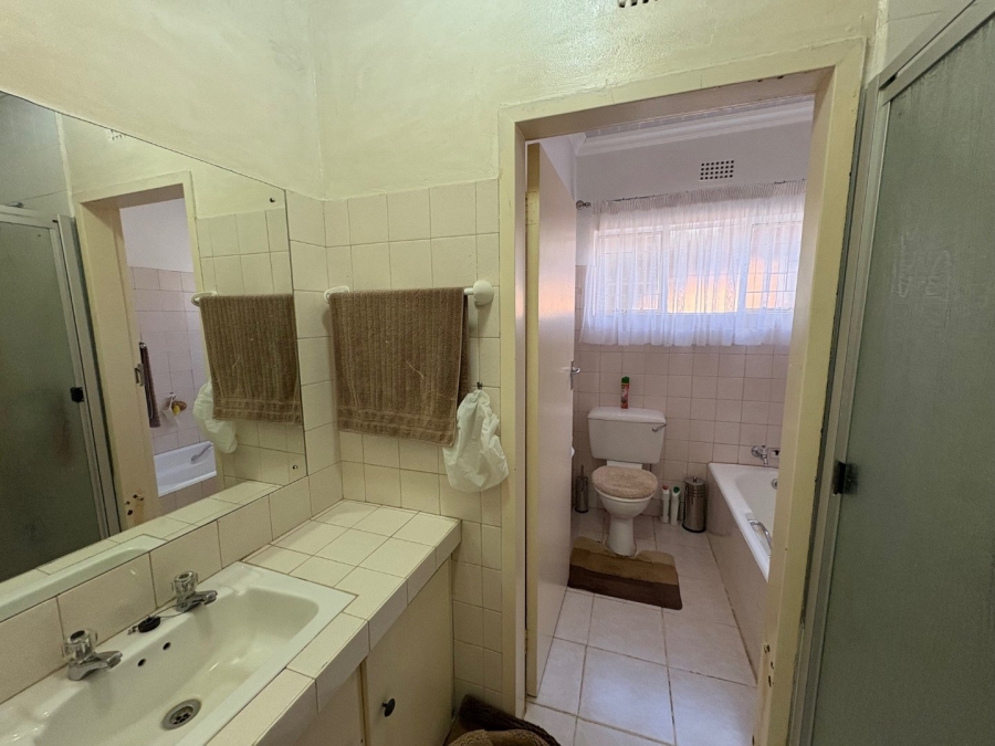 To Let 3 Bedroom Property for Rent in Bendor Limpopo
