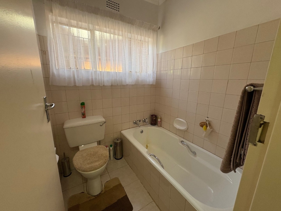 To Let 3 Bedroom Property for Rent in Bendor Limpopo