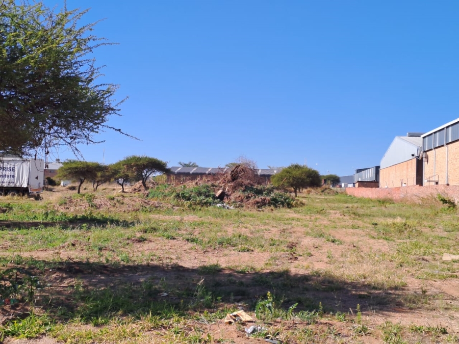  Bedroom Property for Sale in Magna Via Industrial Limpopo