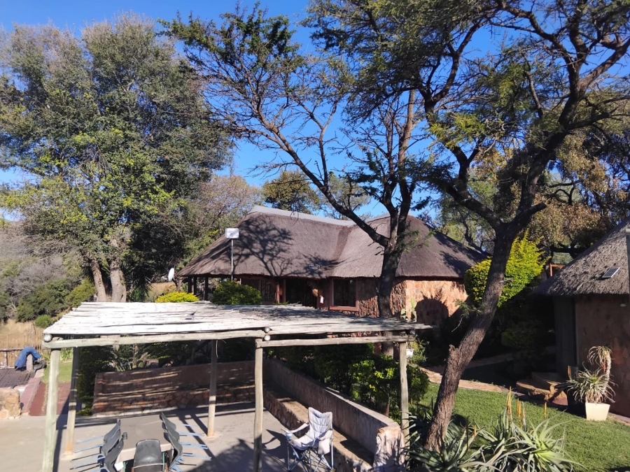12 Bedroom Property for Sale in Mahwelereng Limpopo