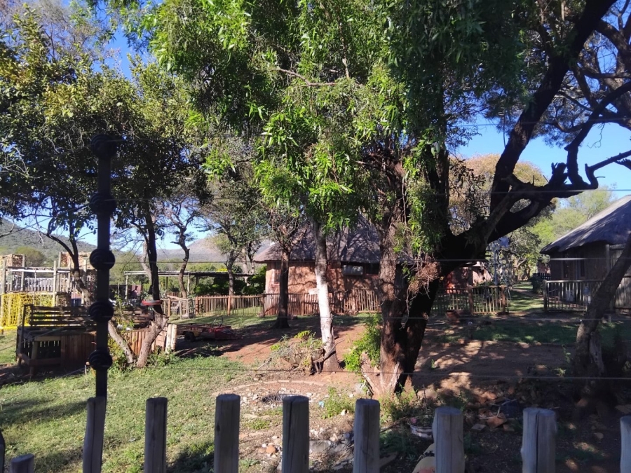 12 Bedroom Property for Sale in Mahwelereng Limpopo