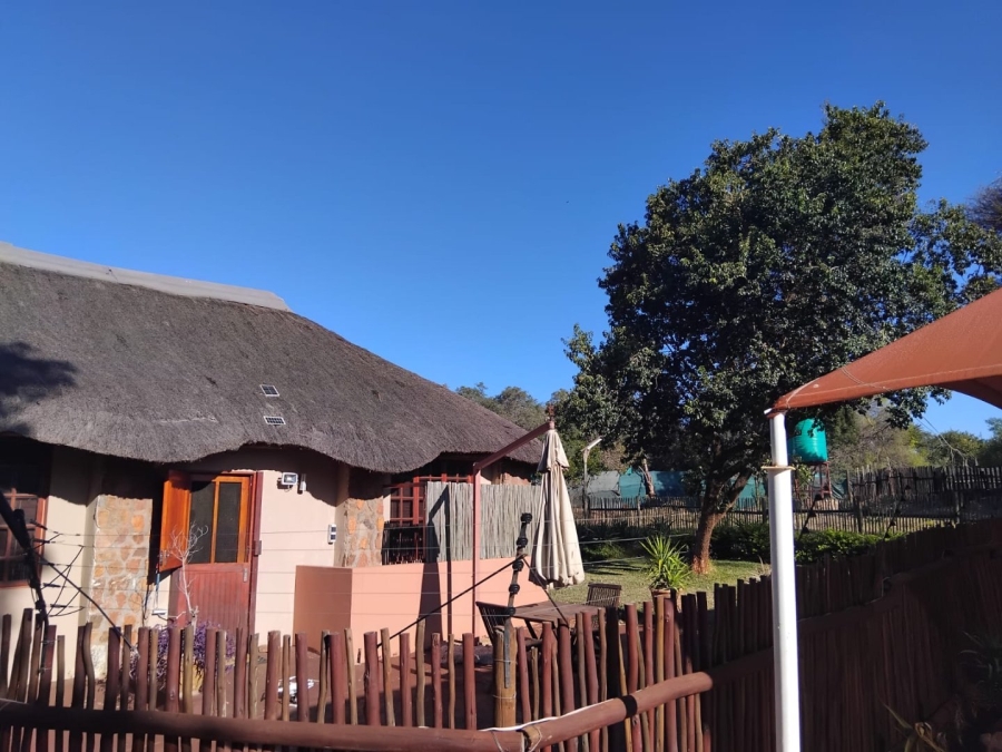 12 Bedroom Property for Sale in Mahwelereng Limpopo