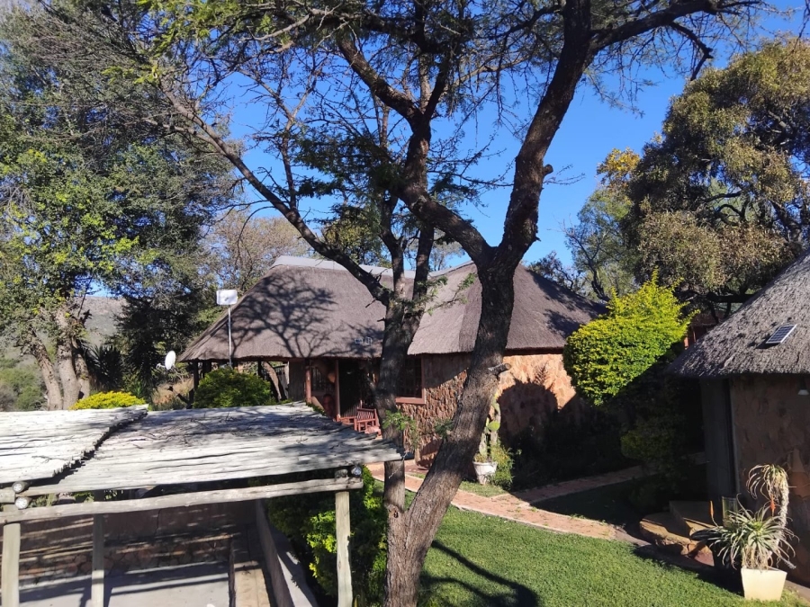 12 Bedroom Property for Sale in Mahwelereng Limpopo