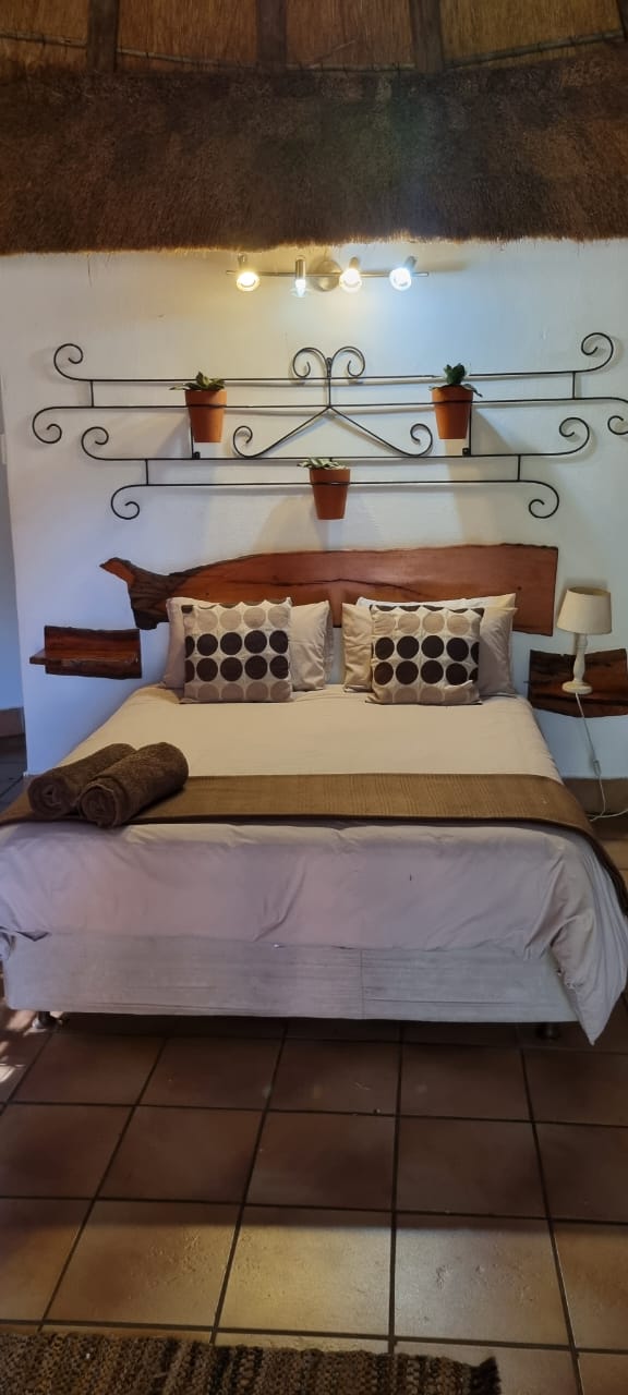 12 Bedroom Property for Sale in Mahwelereng Limpopo