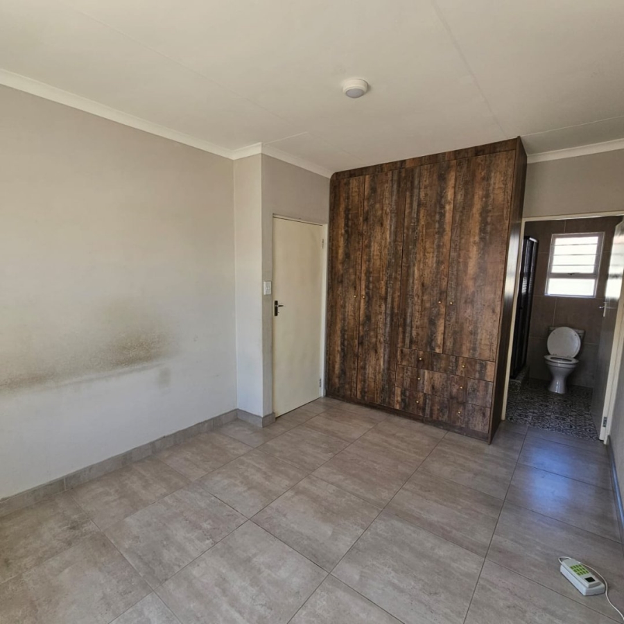 To Let 3 Bedroom Property for Rent in Southern Gateway Limpopo