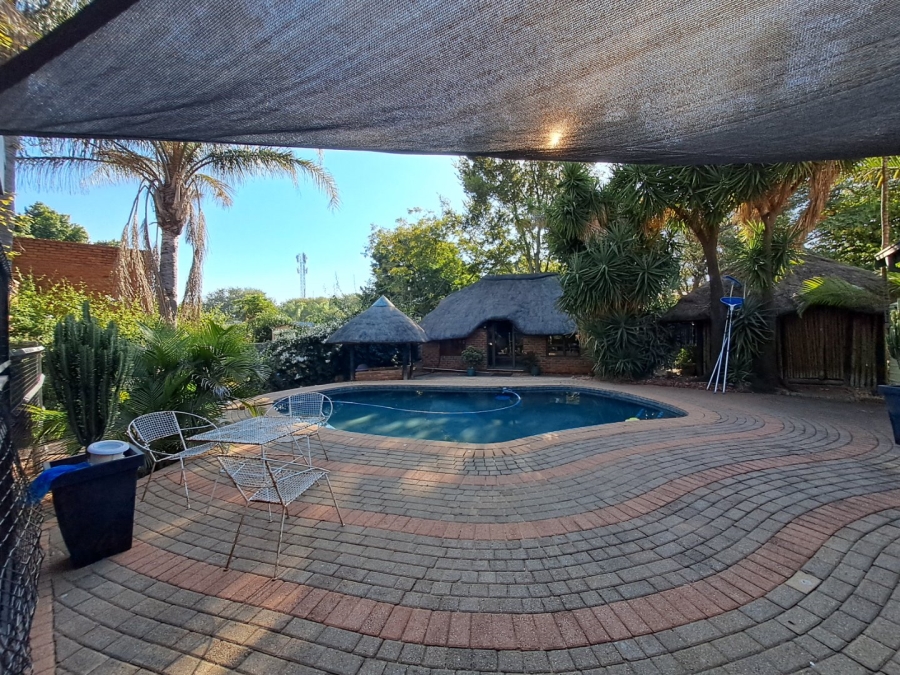 5 Bedroom Property for Sale in Sterpark Limpopo