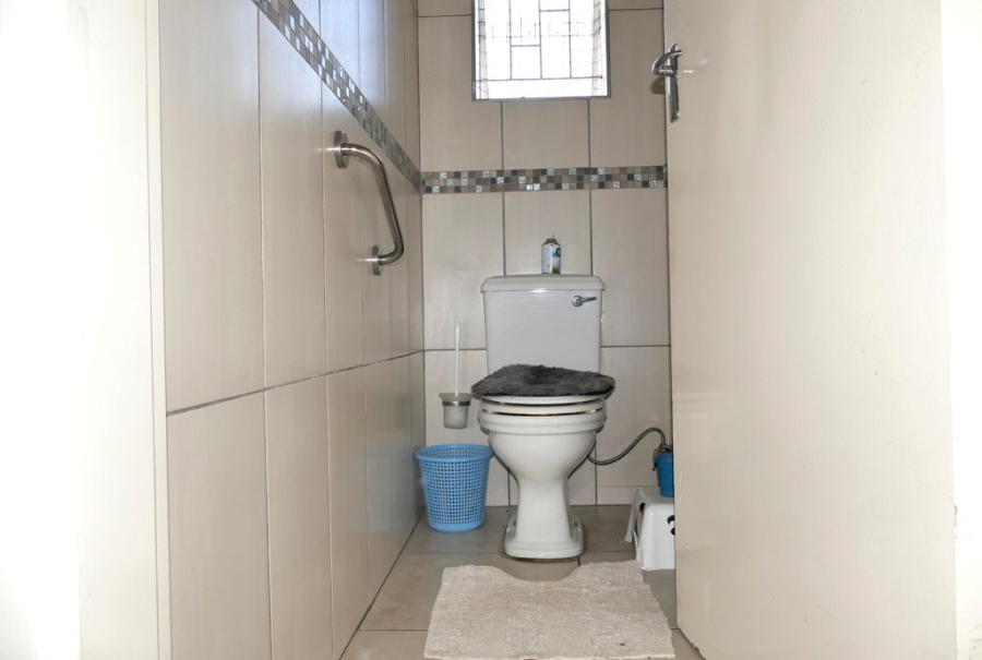 7 Bedroom Property for Sale in Polokwane Central Limpopo
