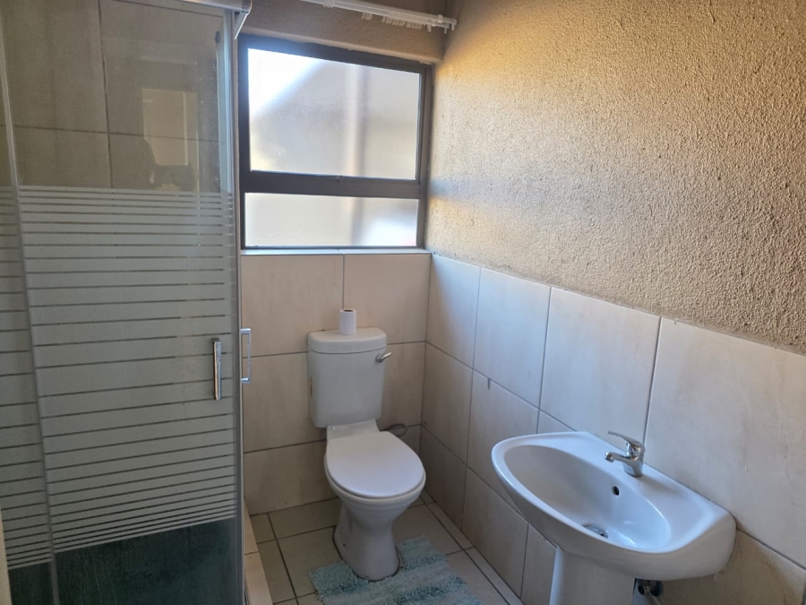 To Let 3 Bedroom Property for Rent in Southern Gateway Limpopo