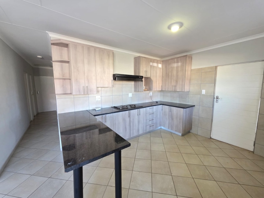 To Let 4 Bedroom Property for Rent in Southern Gateway Limpopo