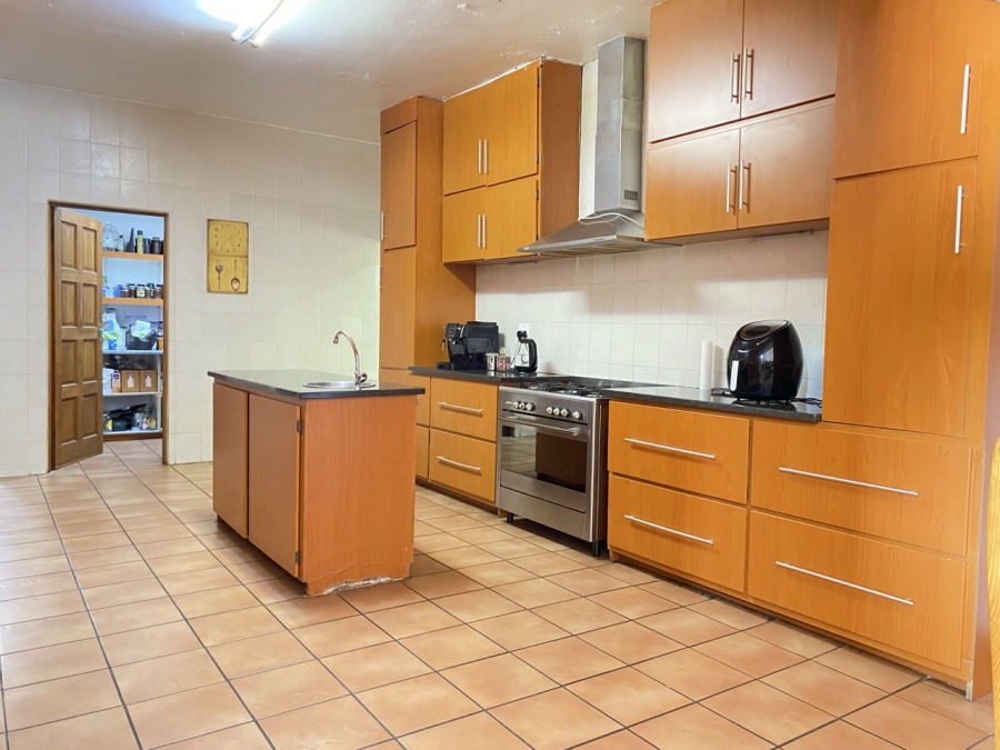 6 Bedroom Property for Sale in Thabazimbi Limpopo