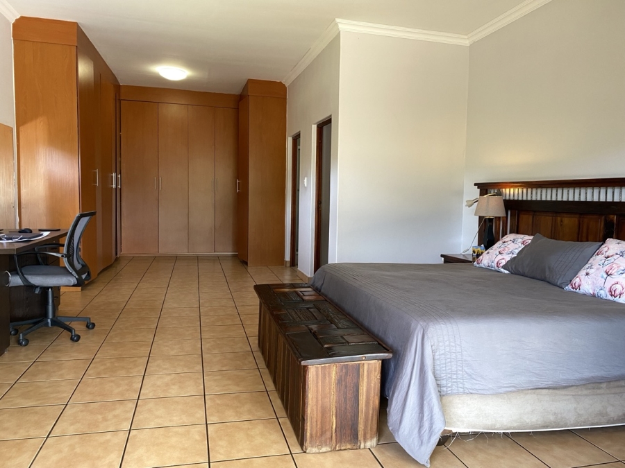6 Bedroom Property for Sale in Thabazimbi Limpopo