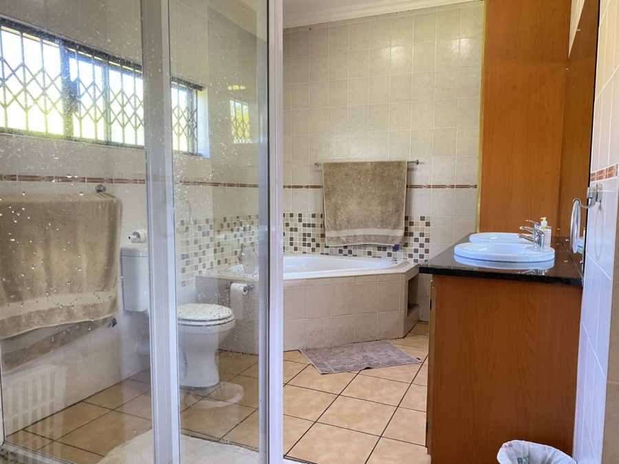 6 Bedroom Property for Sale in Thabazimbi Limpopo