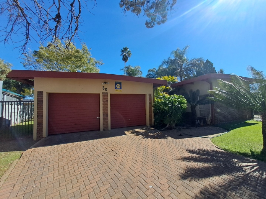 3 Bedroom Property for Sale in Penina Park Limpopo
