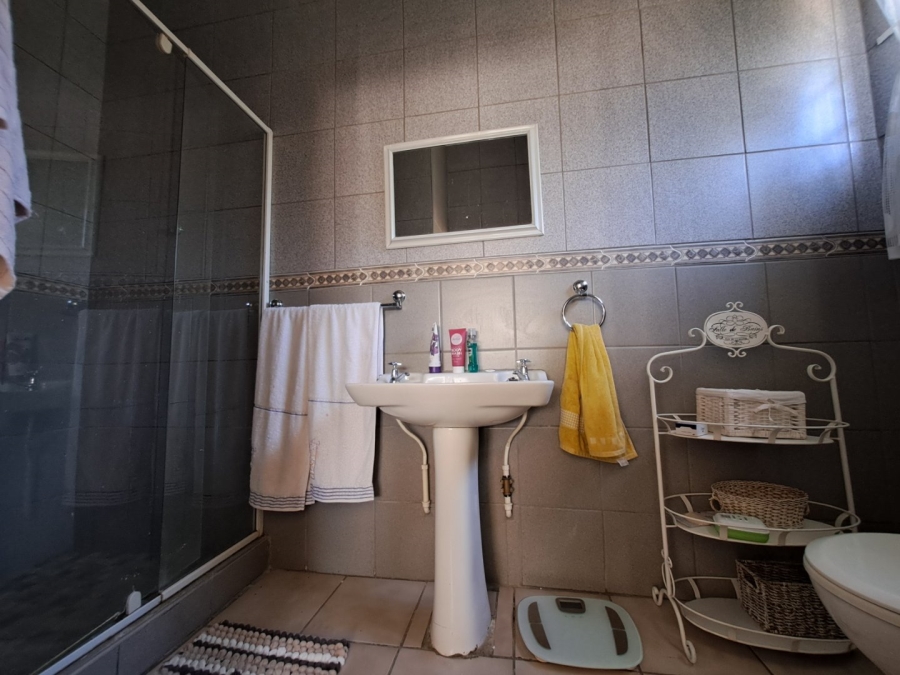 3 Bedroom Property for Sale in Penina Park Limpopo