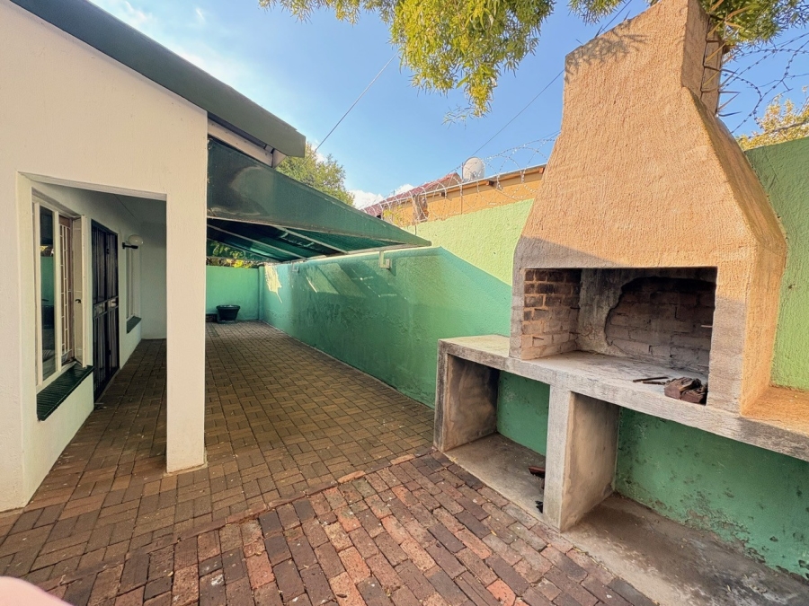 To Let 2 Bedroom Property for Rent in Polokwane Central Limpopo