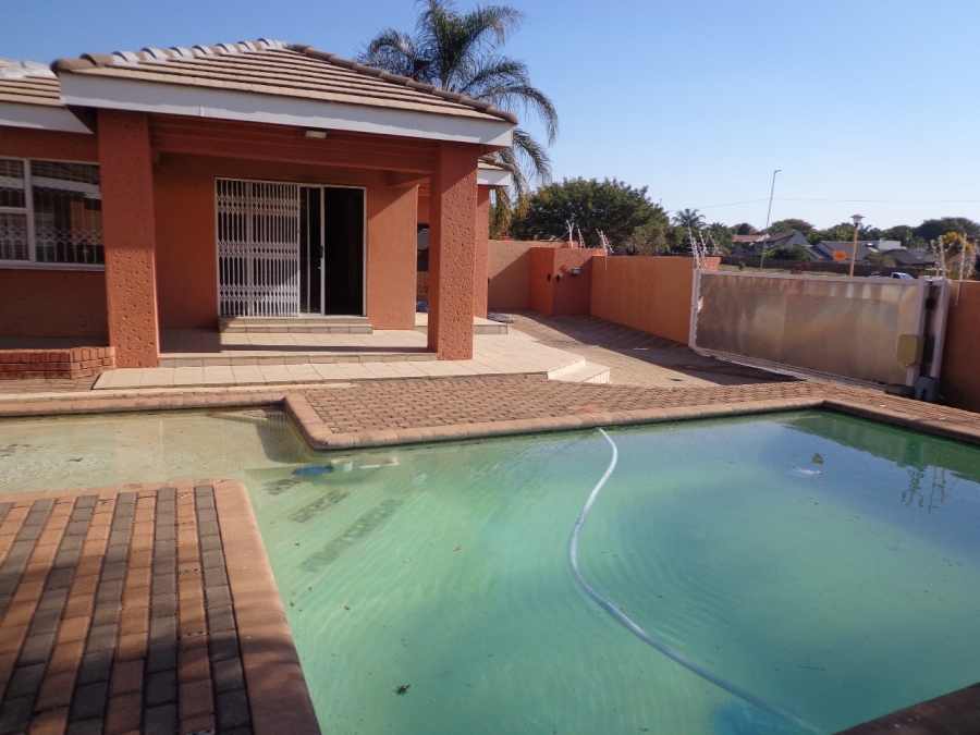 To Let  Bedroom Property for Rent in Sterpark Limpopo
