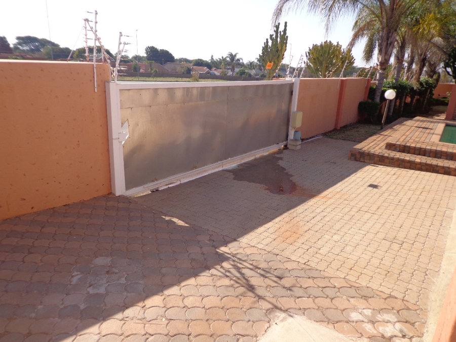 To Let  Bedroom Property for Rent in Sterpark Limpopo