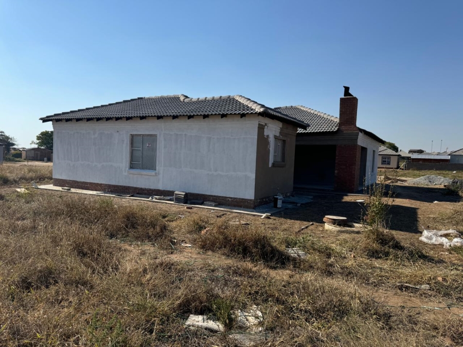 3 Bedroom Property for Sale in Bendor Limpopo