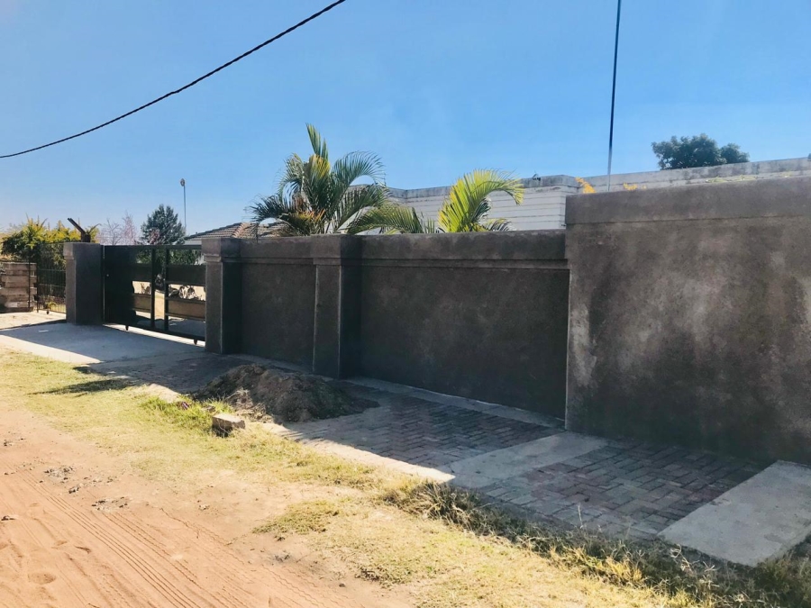 3 Bedroom Property for Sale in Polokwane Ext 76 Limpopo