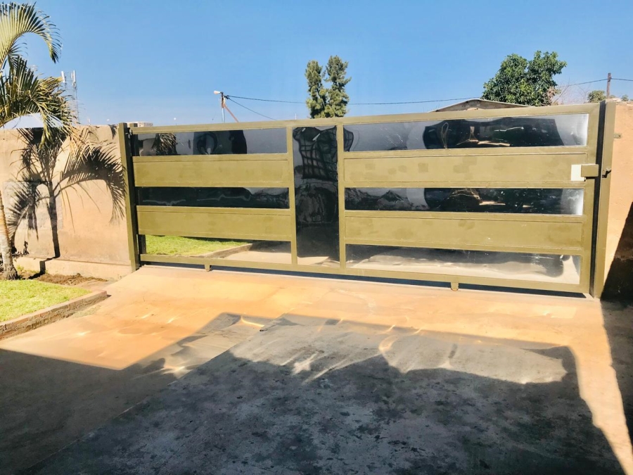 3 Bedroom Property for Sale in Polokwane Ext 76 Limpopo