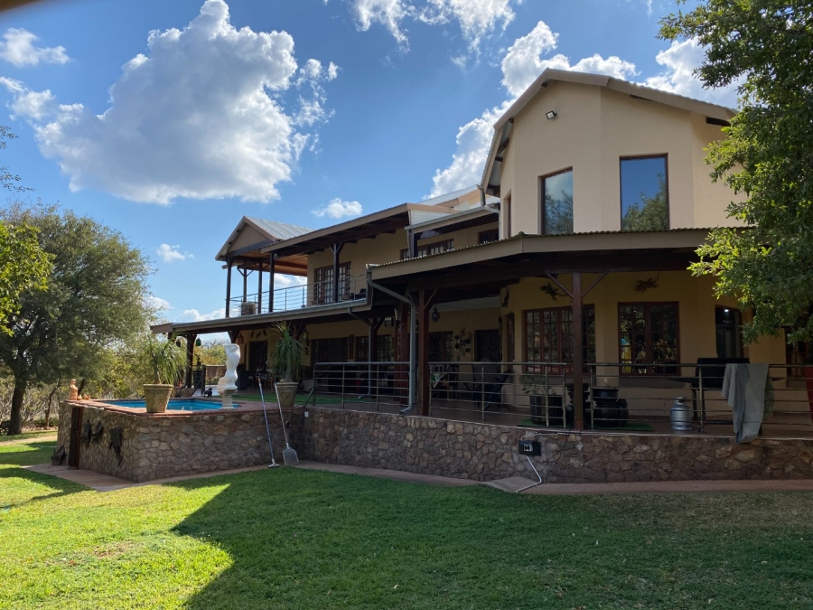 6 Bedroom Property for Sale in Thabazimbi Rural Limpopo