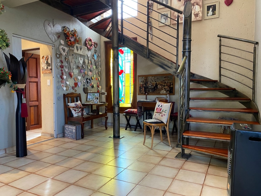 6 Bedroom Property for Sale in Thabazimbi Rural Limpopo