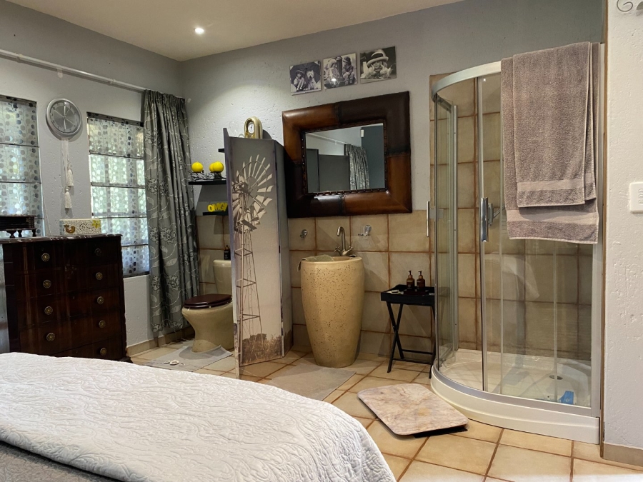 6 Bedroom Property for Sale in Thabazimbi Rural Limpopo