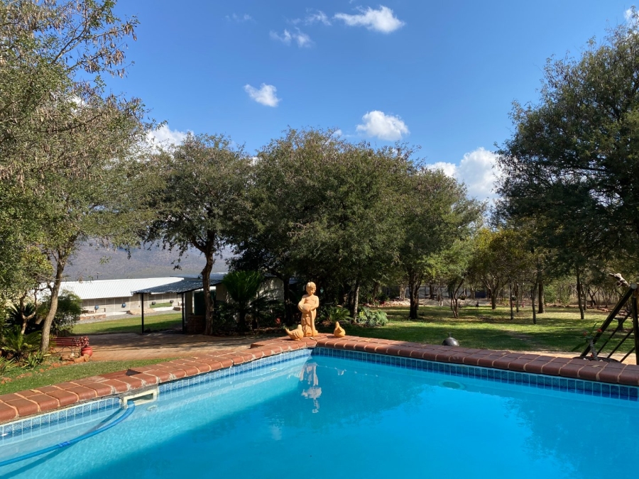 6 Bedroom Property for Sale in Thabazimbi Rural Limpopo