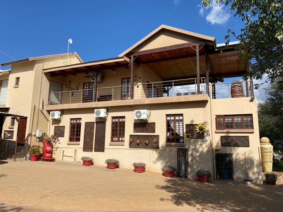 6 Bedroom Property for Sale in Thabazimbi Rural Limpopo