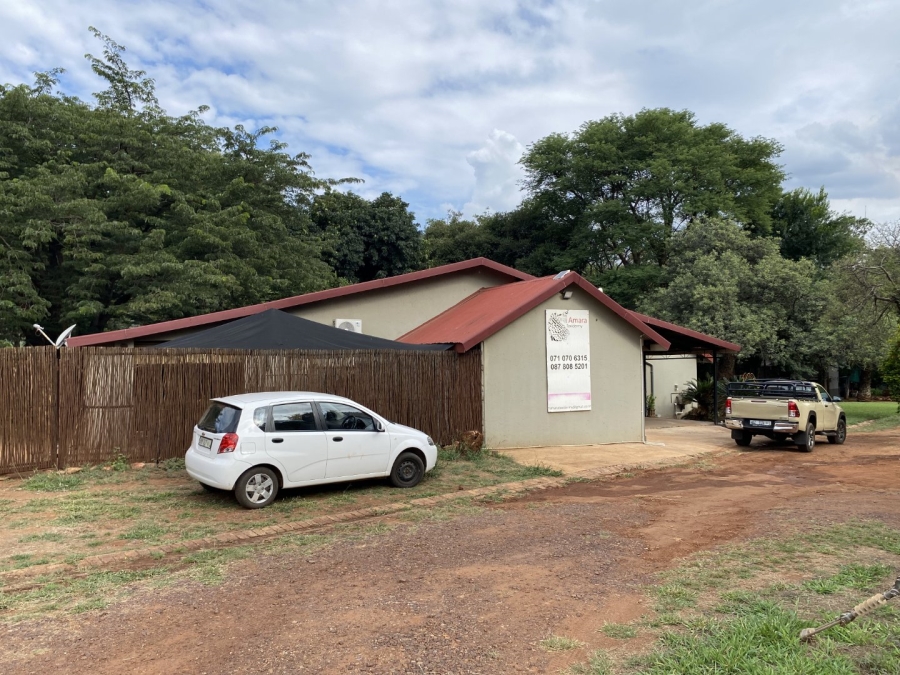6 Bedroom Property for Sale in Thabazimbi Rural Limpopo