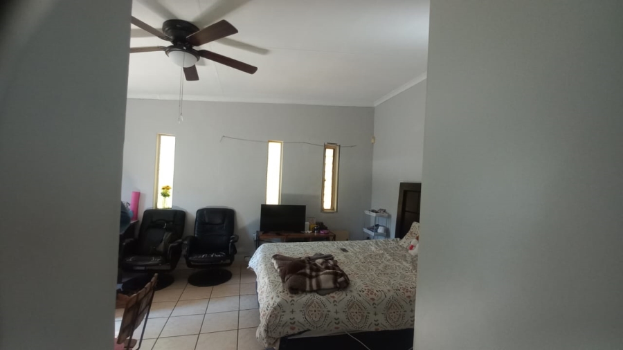  Bedroom Property for Sale in Moregloed Limpopo