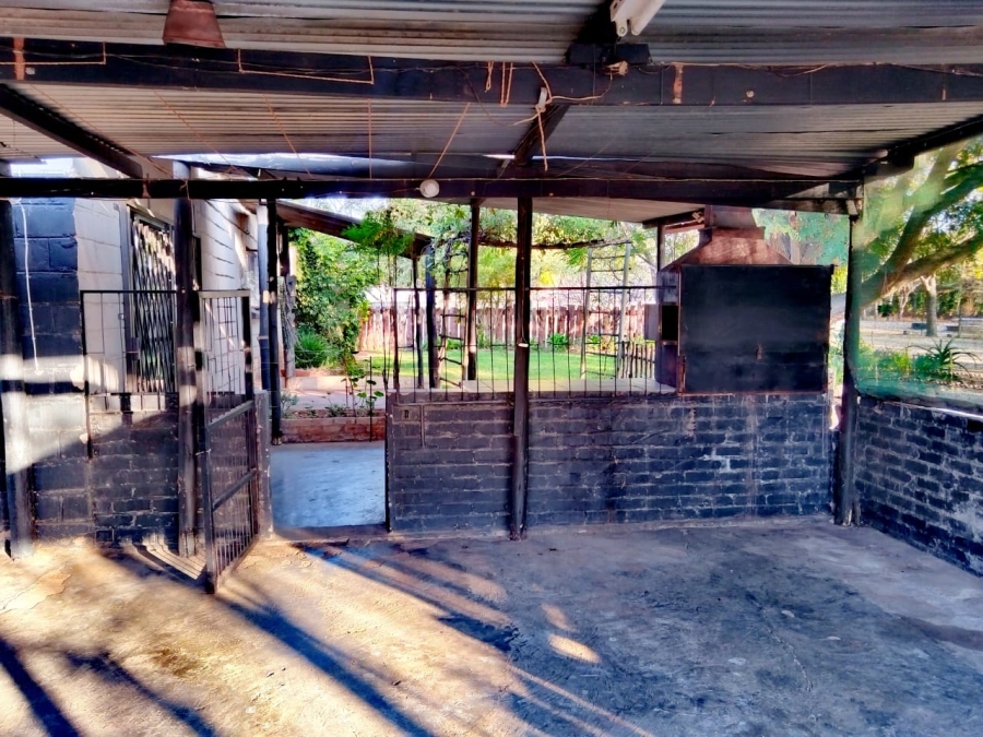 4 Bedroom Property for Sale in Palmietfontein Limpopo
