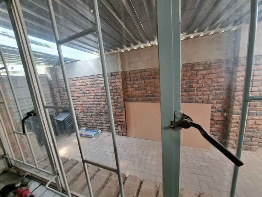 3 Bedroom Property for Sale in Fauna Park Limpopo